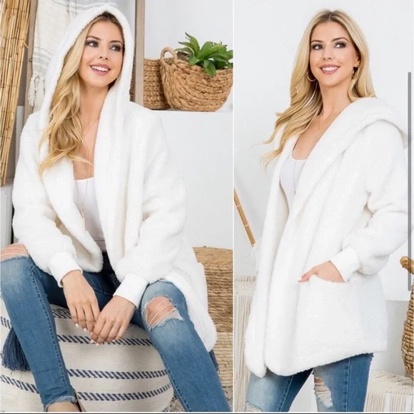 LAST ONE: Off white warm teddy faux Sherpa cute open hooded women’s cardigan - Picture 3 of 4
